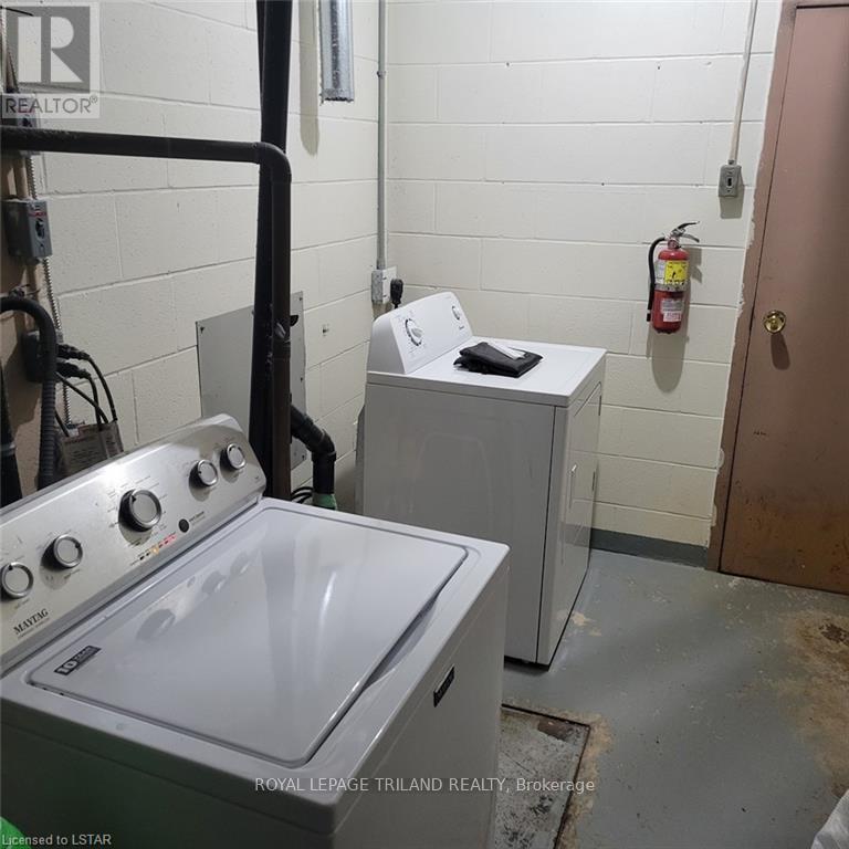 A - 170 Wellington Street W, St. Thomas, Ontario  N5R 2S1 - Photo 12 - X12780748