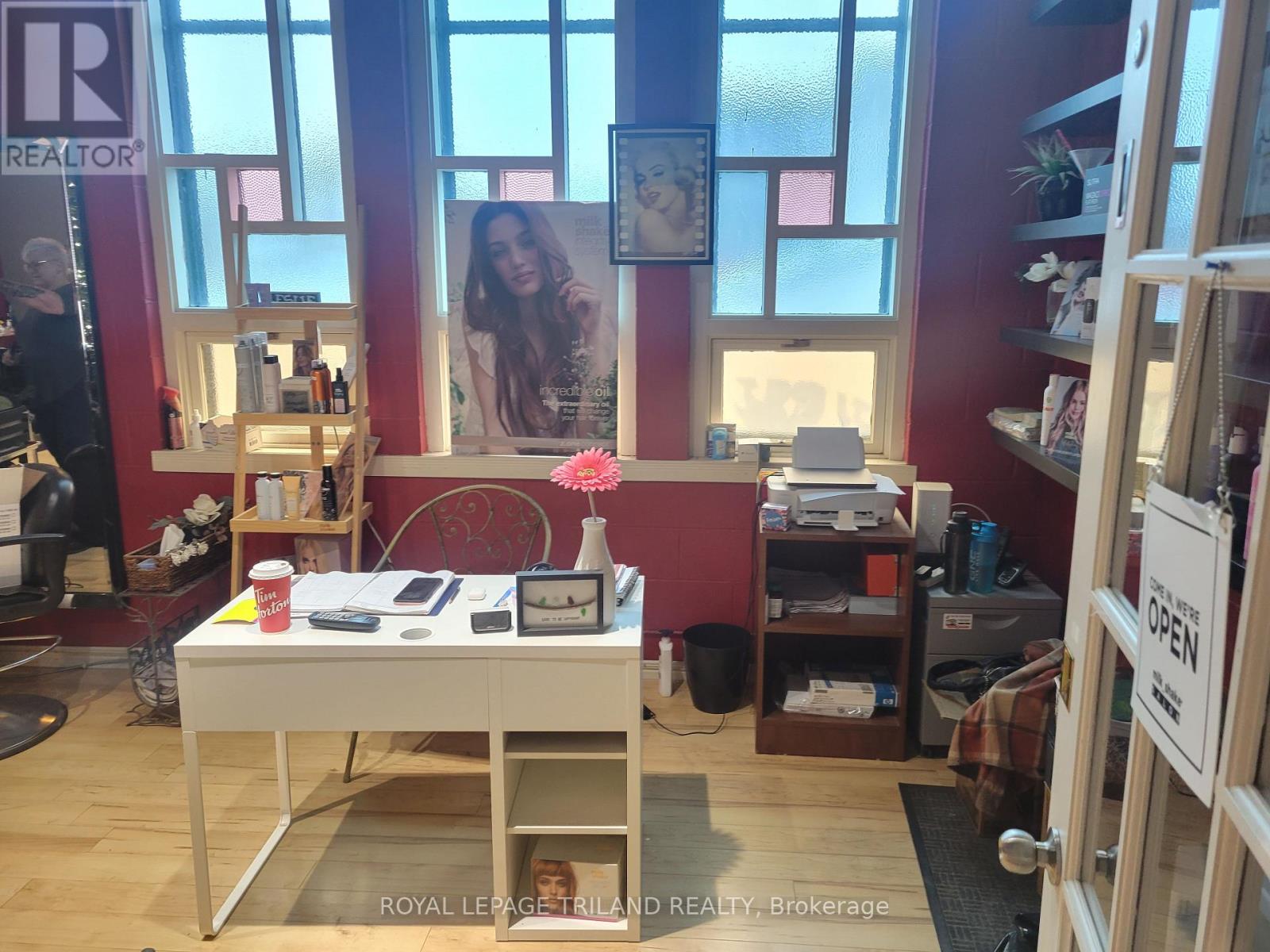 B - 170 Wellington Street W, St. Thomas, Ontario  N5R 2S1 - Photo 4 - X12780750