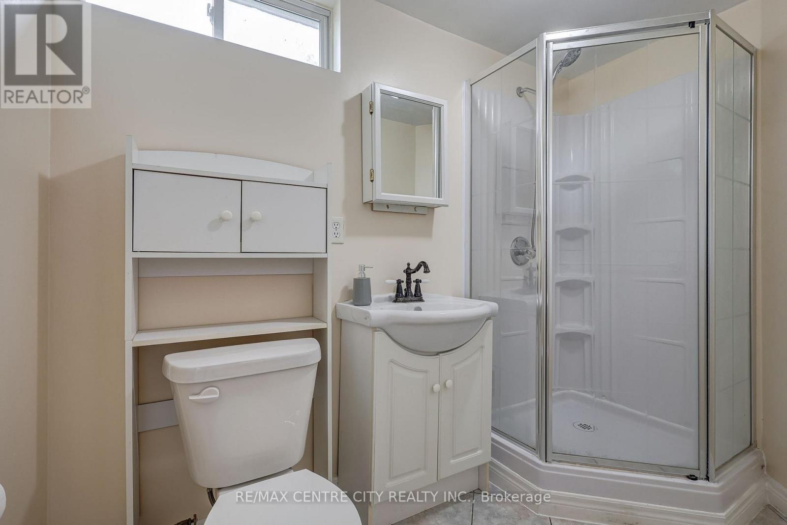 26 Sifton Drive, St. Thomas, Ontario  N5R 6C7 - Photo 25 - X12780786