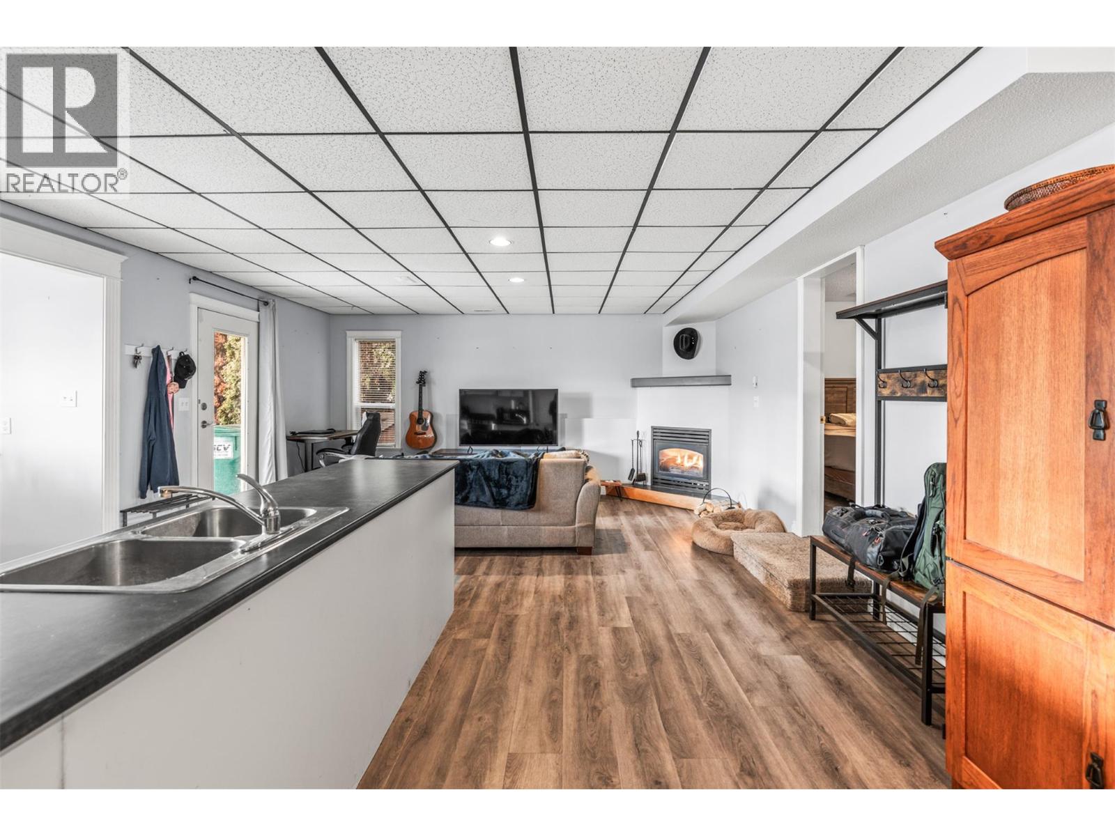 1997 Mountain View Avenue, Lumby, British Columbia  V0E 2G0 - Photo 48 - 10375616