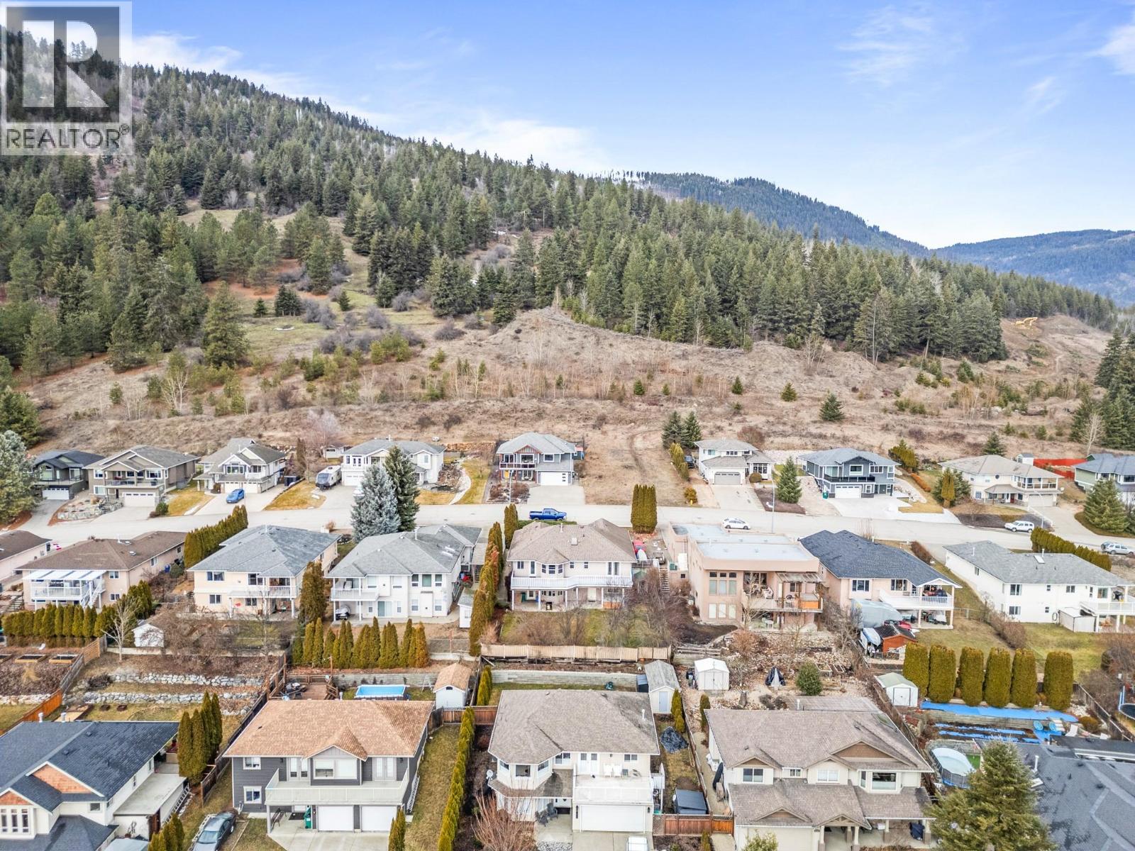 1997 Mountain View Avenue, Lumby, British Columbia  V0E 2G0 - Photo 78 - 10375616