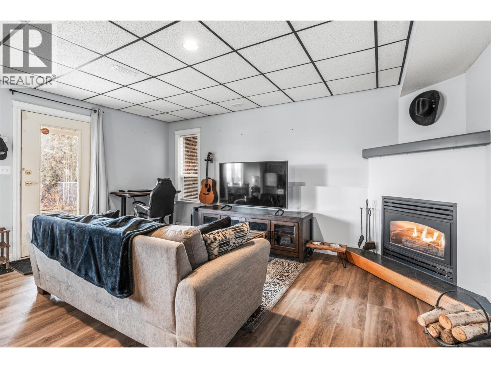 1997 Mountain View Avenue, Lumby, British Columbia  V0E 2G0 - Photo 49 - 10375616