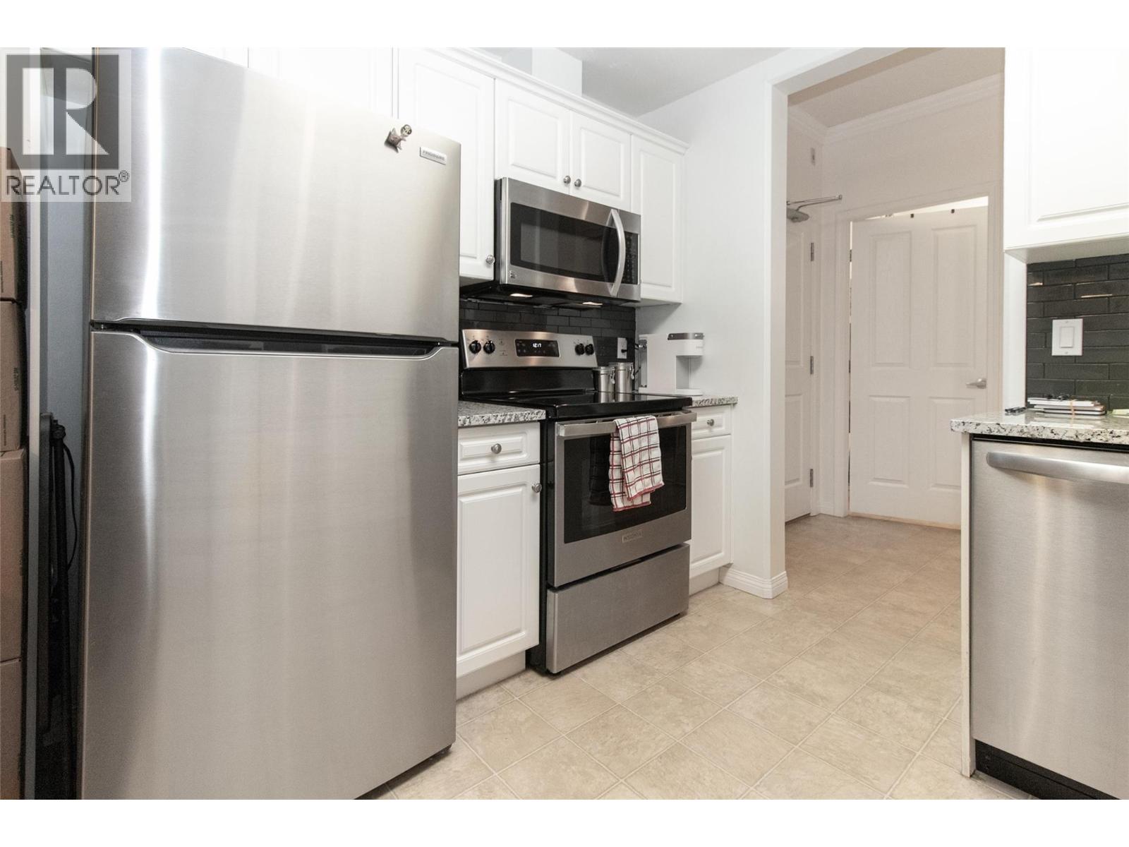 1960 Enterprise Way Unit# 309, Kelowna, British Columbia  V1Y 9S5 - Photo 12 - 10375704