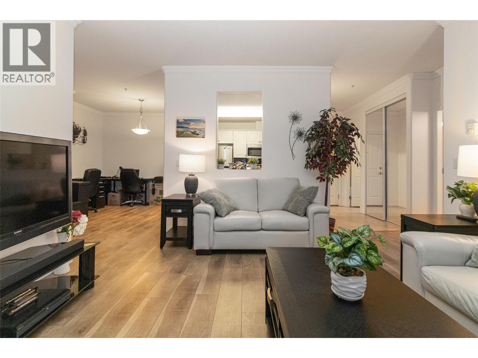 1960 Enterprise Way Unit# 309, Kelowna, British Columbia  V1Y 9S5 - Photo 6 - 10375704