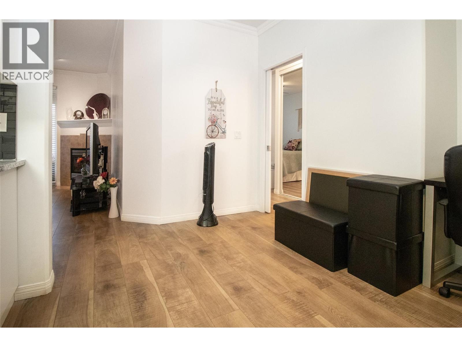 1960 Enterprise Way Unit# 309, Kelowna, British Columbia  V1Y 9S5 - Photo 9 - 10375704