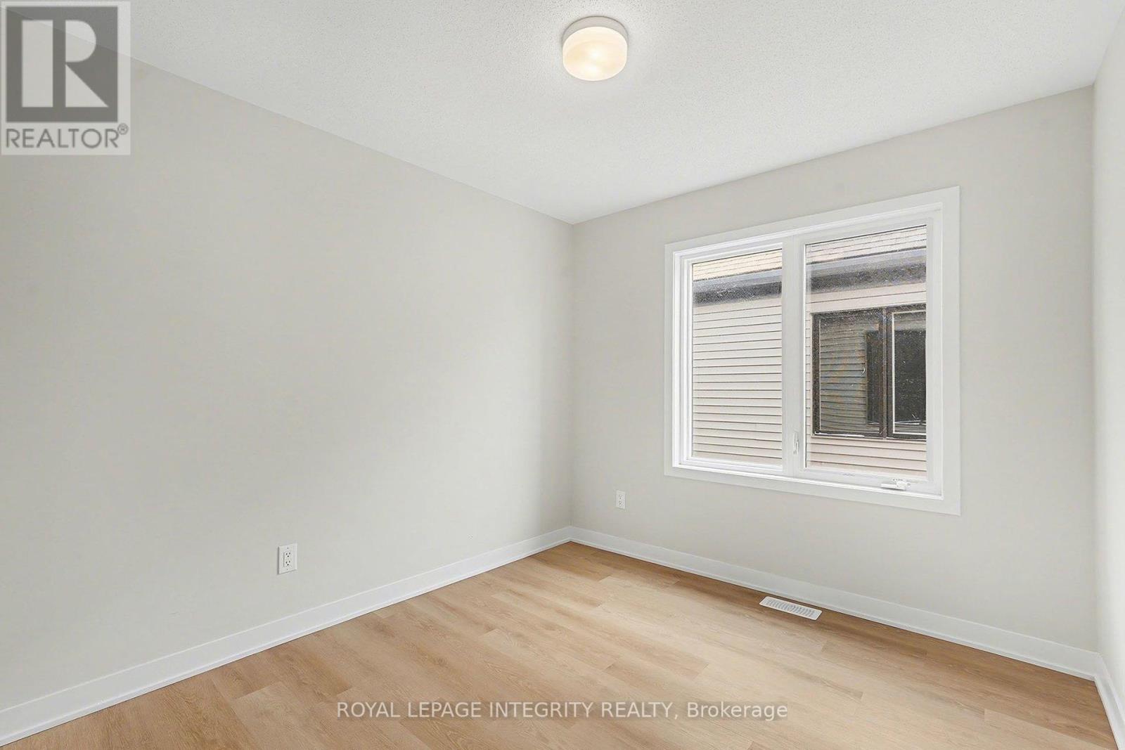 433 Mortar Terrace, Ottawa, Ontario  K2W 0N8 - Photo 13 - X12780778