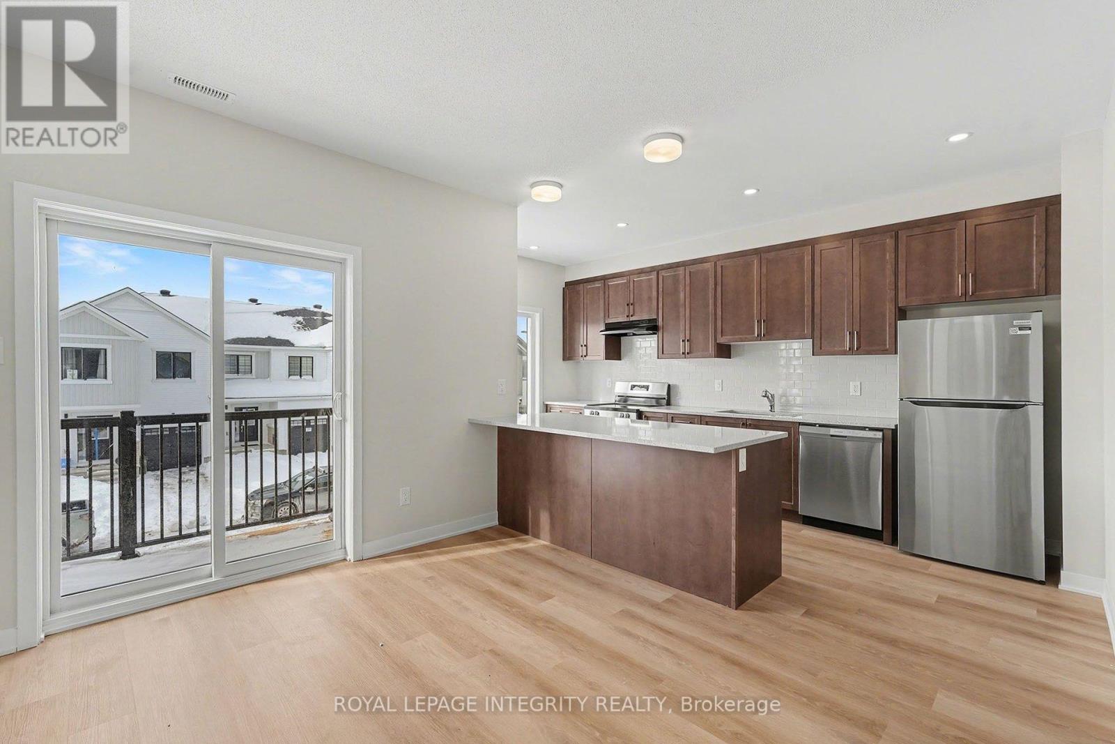 433 Mortar Terrace, Ottawa, Ontario  K2W 0N8 - Photo 7 - X12780778