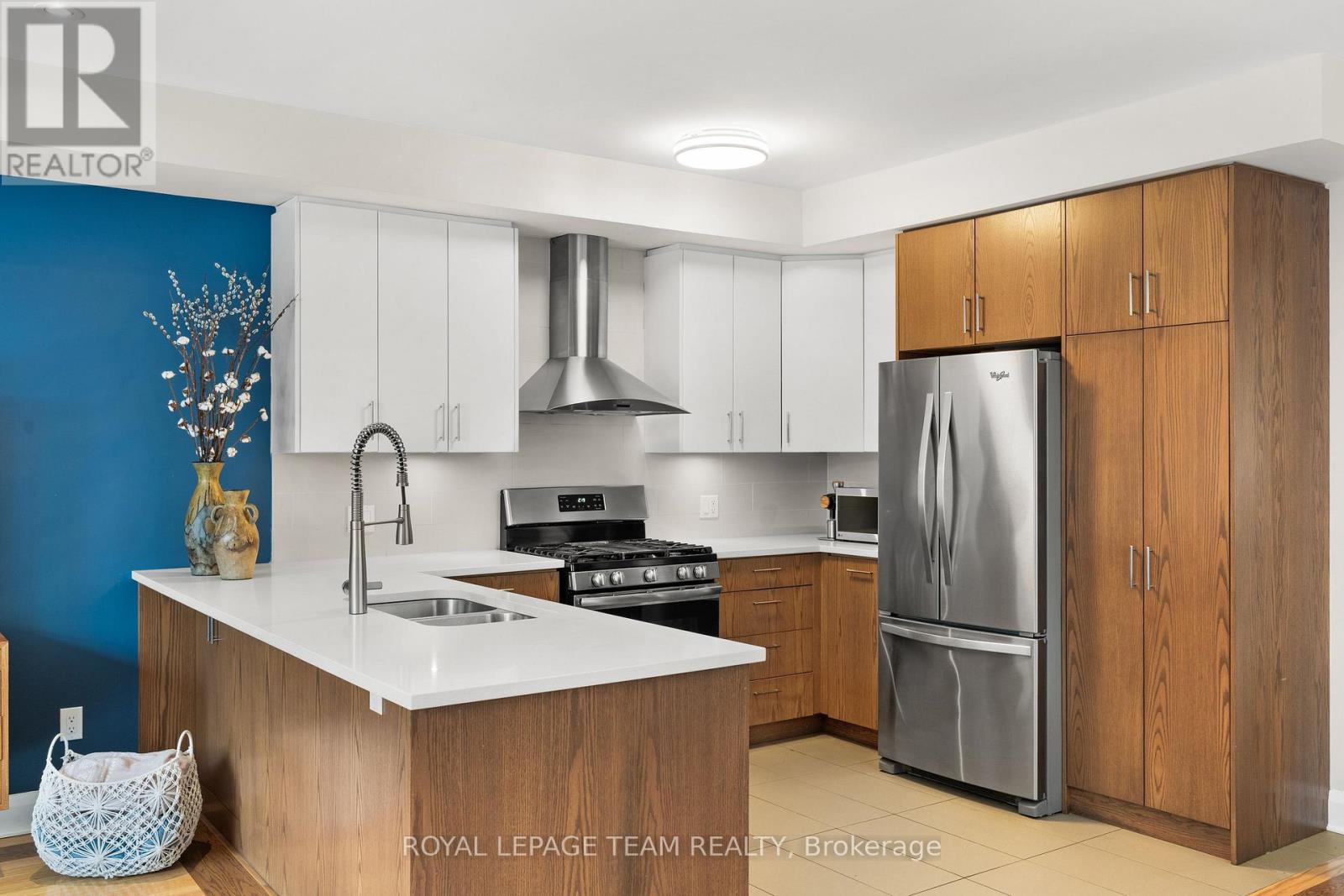 649 Churchill Avenue N, Ottawa, Ontario  K1Z 5G2 - Photo 10 - X12780886