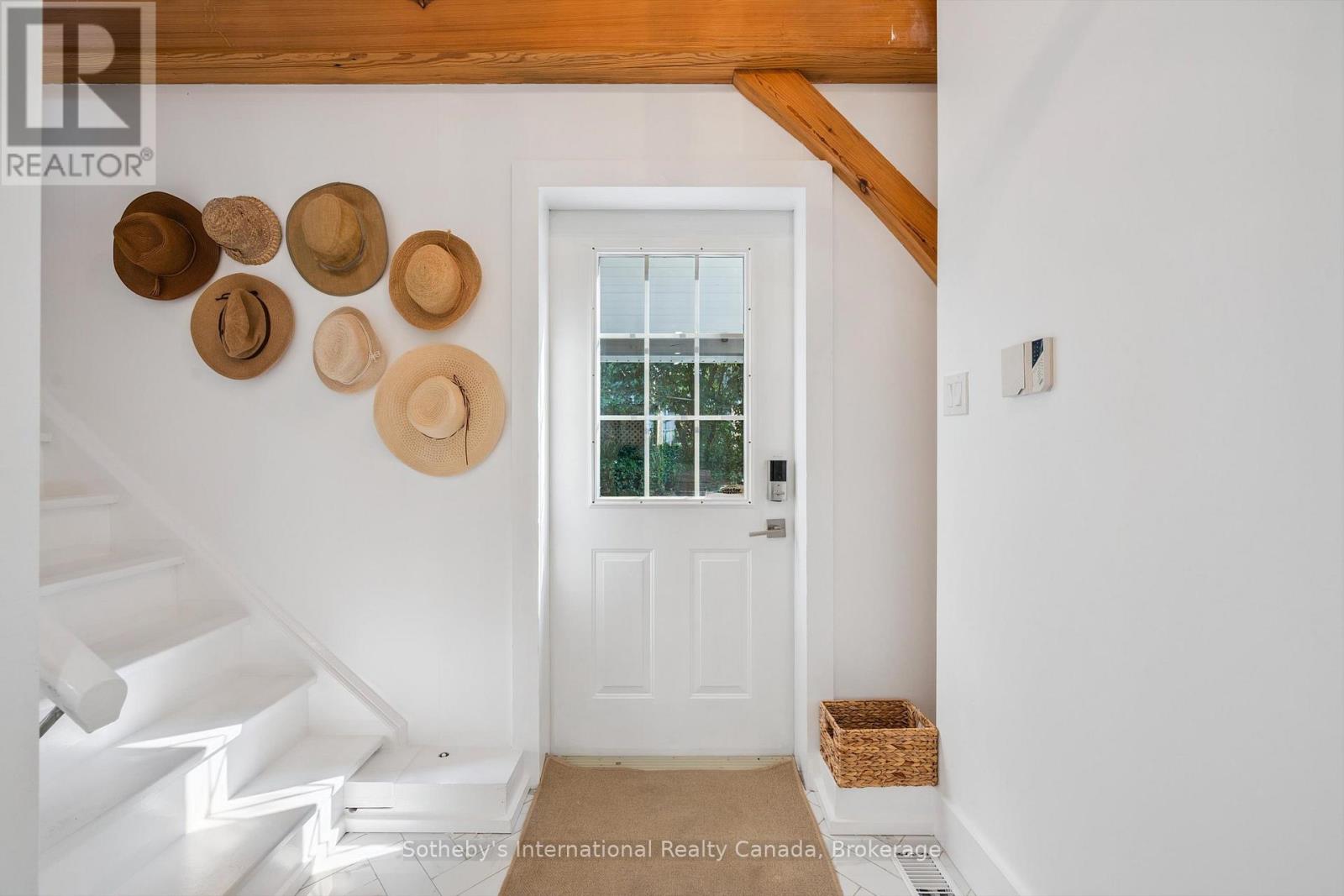 18 East Mill Street, Centre Wellington, Ontario  N0B 1S0 - Photo 17 - X12780884