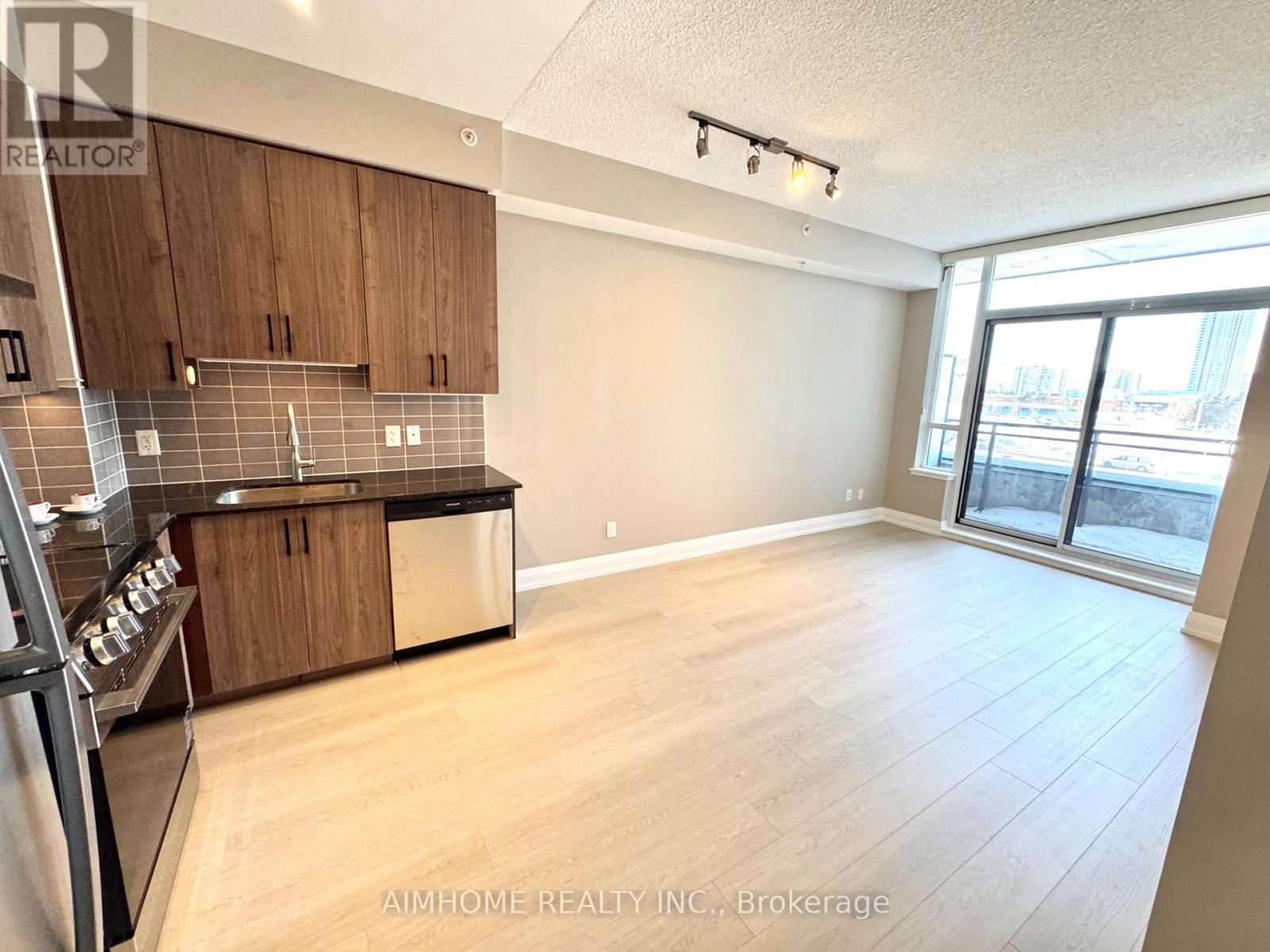 307 - 85 North Park Road, Vaughan, Ontario  L4J 0H9 - Photo 9 - N12764368