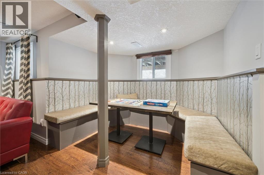 33 Manitoulin Crescent, Kitchener, Ontario  N2A 3J4 - Photo 36 - 40802155