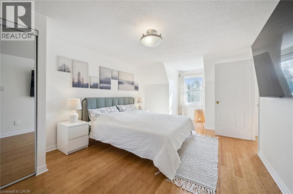 33 Manitoulin Crescent, Kitchener, Ontario  N2A 3J4 - Photo 29 - 40802155