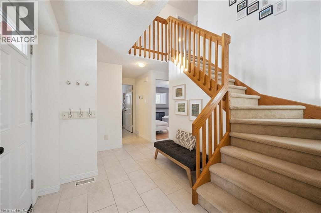 33 Manitoulin Crescent, Kitchener, Ontario  N2A 3J4 - Photo 6 - 40802155