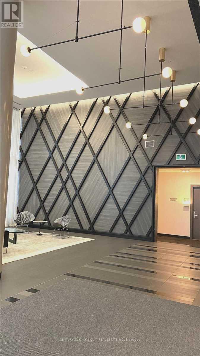 910 - 52 Forest Manor Road, Toronto (Henry Farm), Ontario  M2J 1M6 - Photo 2 - C12780874