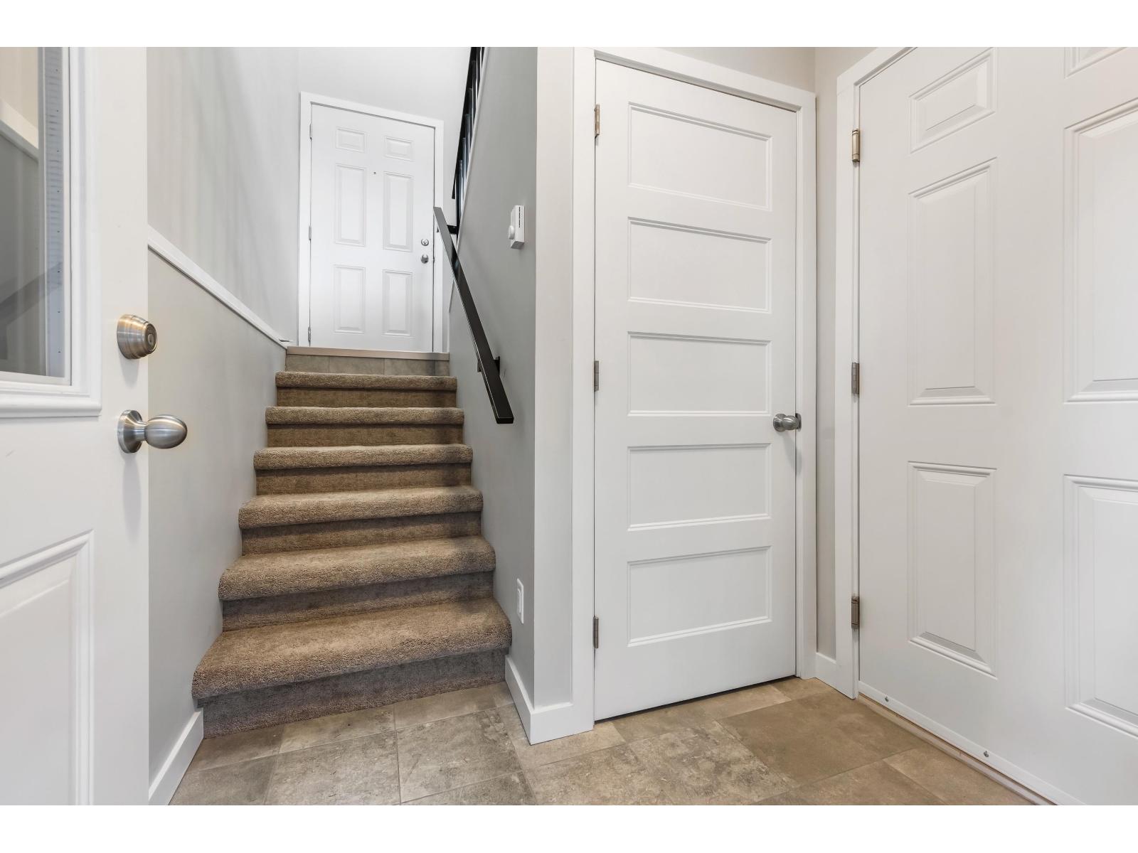 45291 Haig Drive, Sardis West Vedder, Chilliwack, British Columbia  V2R 1K3 - Photo 32 - R3088945