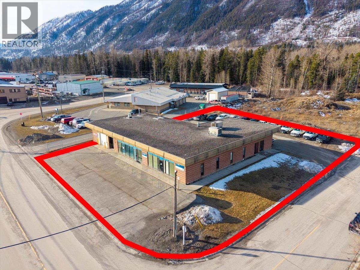 603 Pine Avenue, Sparwood, British Columbia