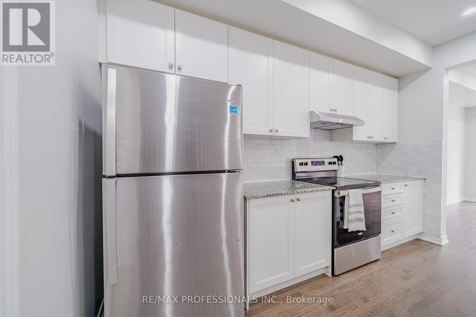 520 Littlewood Lane, Ajax, Ontario L1S 0H1 - Photo 11 - E12780762