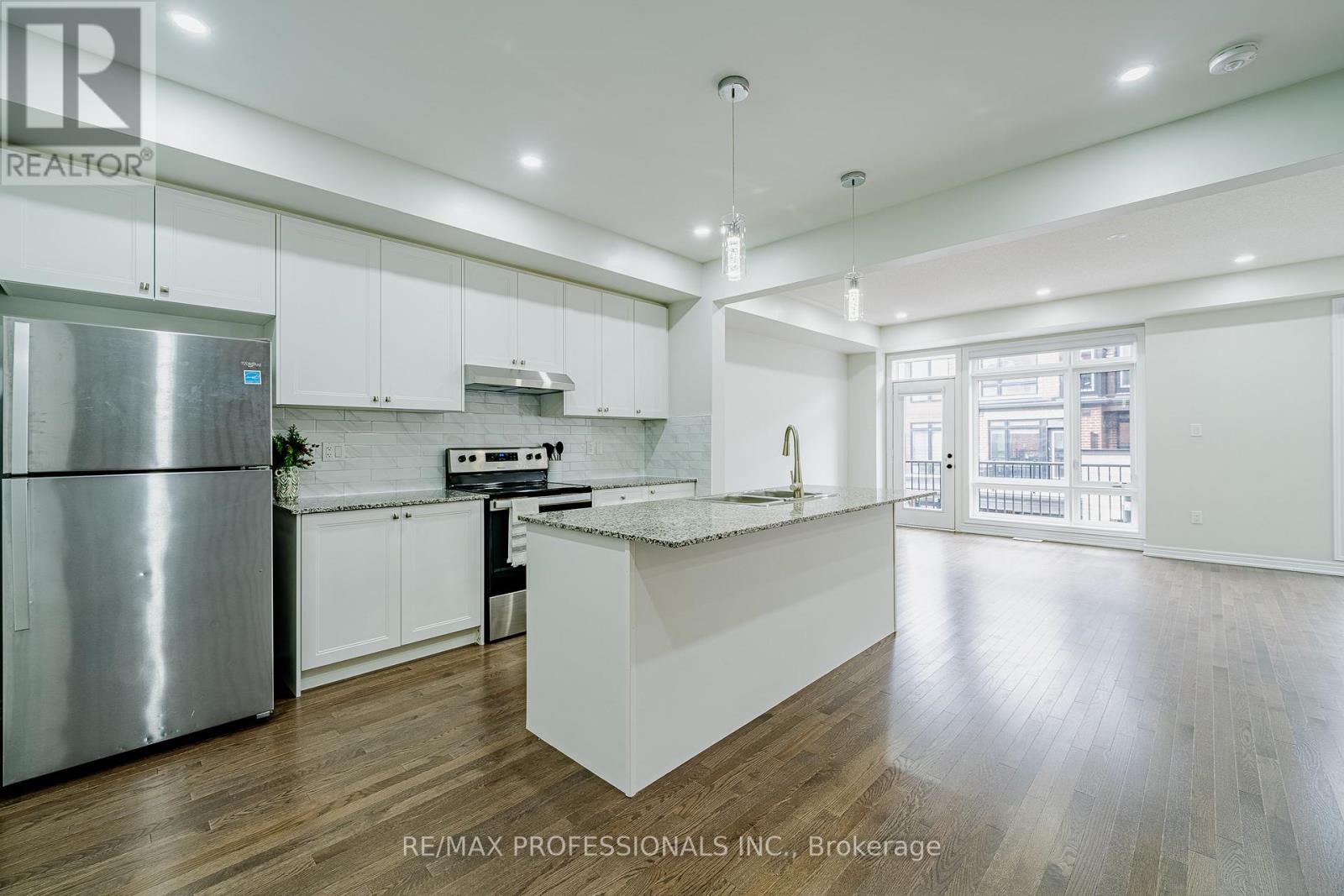 520 Littlewood Lane, Ajax, Ontario L1S 0H1 - Photo 14 - E12780762