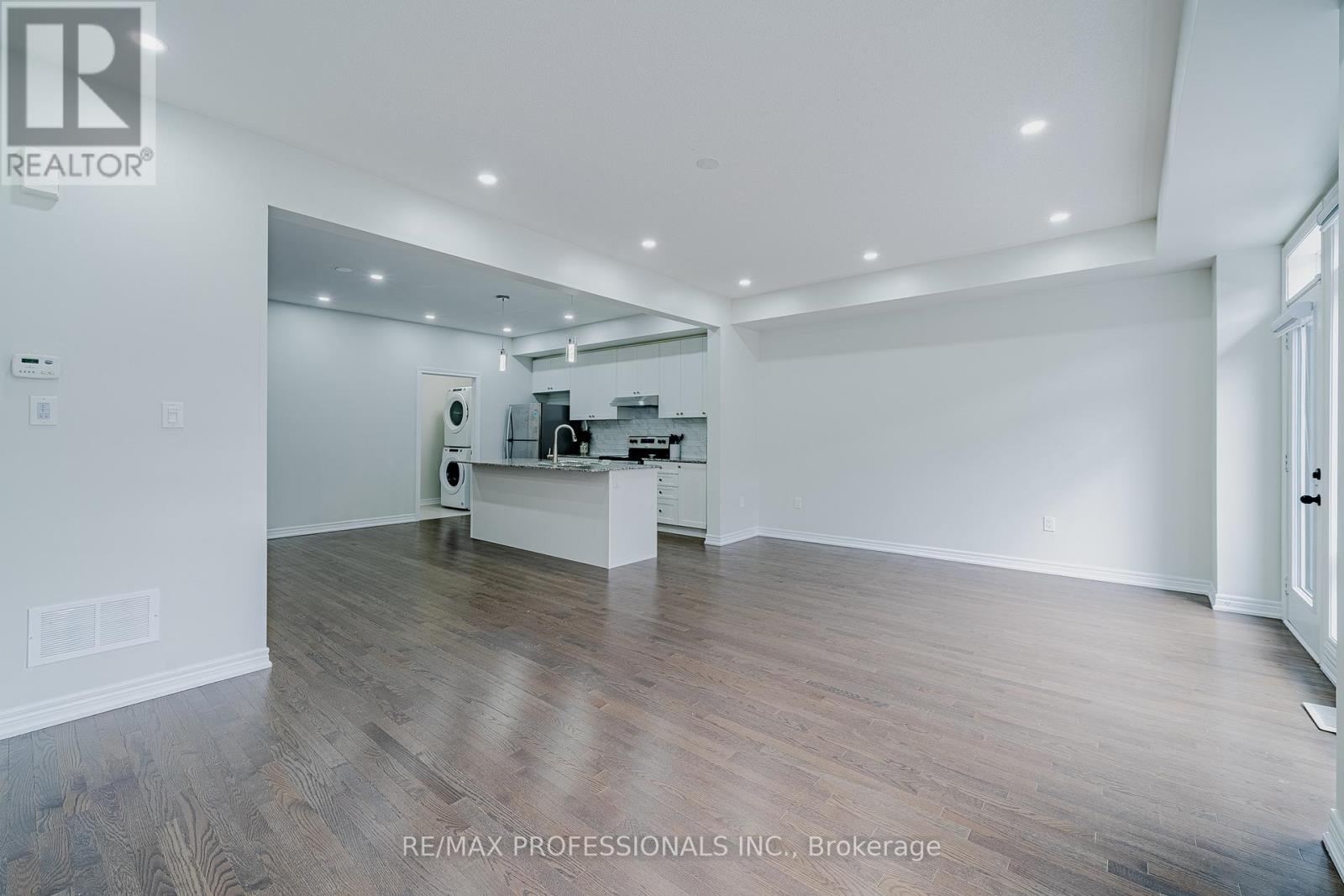 520 Littlewood Lane, Ajax, Ontario L1S 0H1 - Photo 19 - E12780762