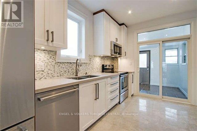 520 Eastern Avenue, Toronto, Ontario  M4M 1C7 - Photo 7 - E12780764