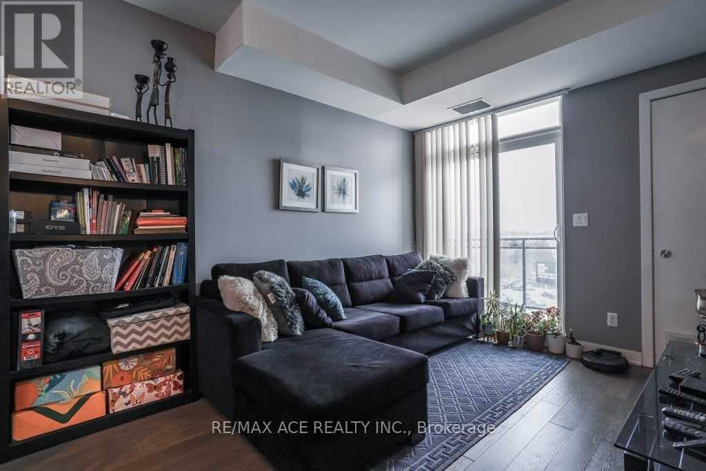 409 - 3560 St Clair Avenue E, Toronto (Kennedy Park), Ontario  M1K 0A9 - Photo 4 - E12780800