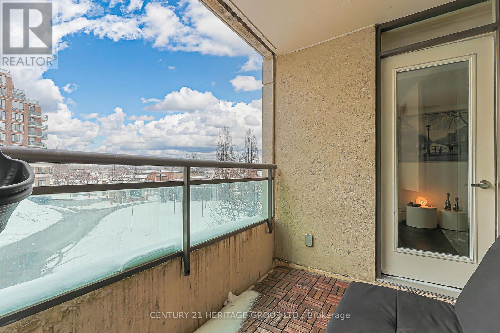 211 - 310 Red Maple Road, Richmond Hill, Ontario  L4C 0T7 - Photo 17 - N12780770