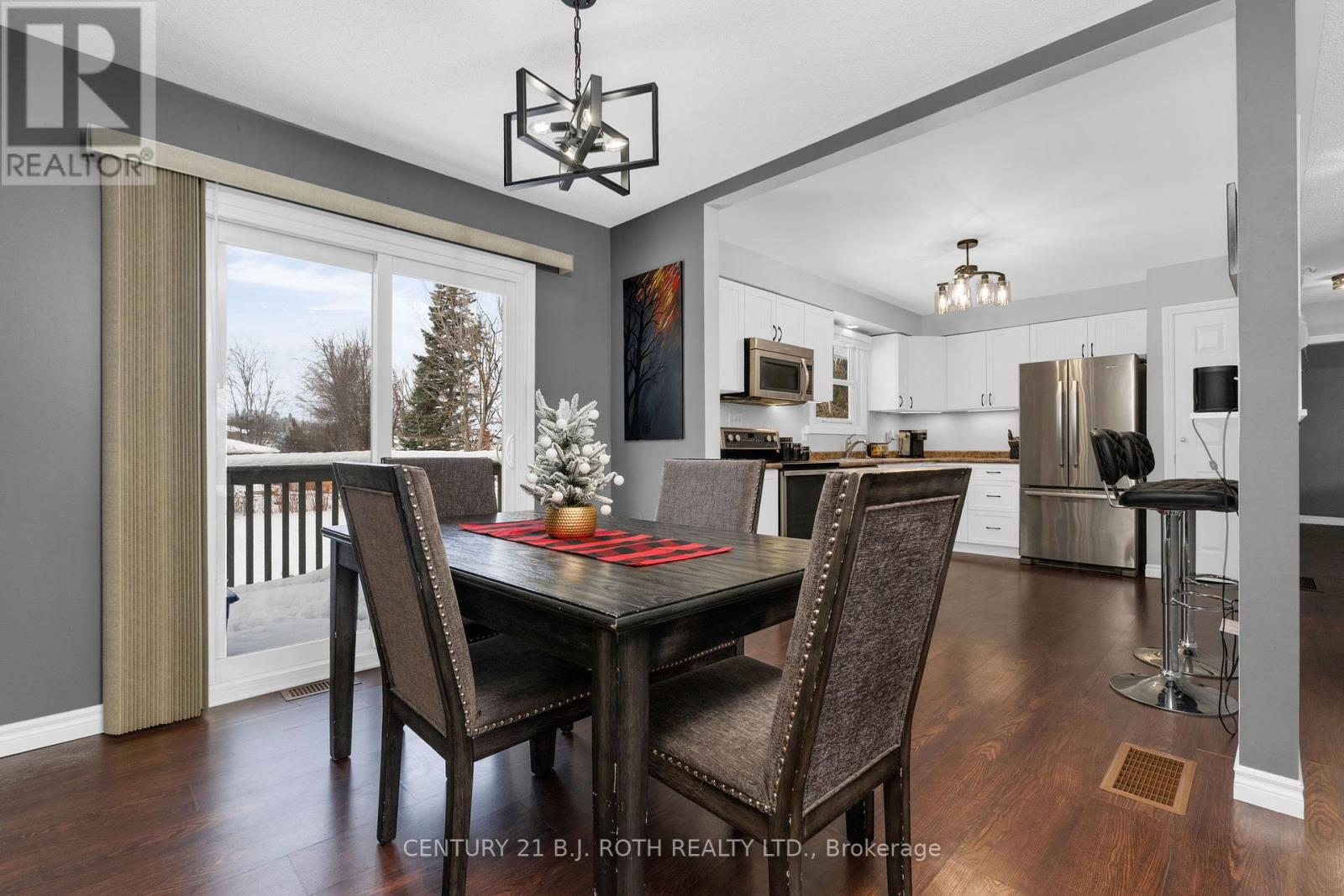 440 Barrie Road, Orillia, Ontario  L3V 6L9 - Photo 12 - S12780756