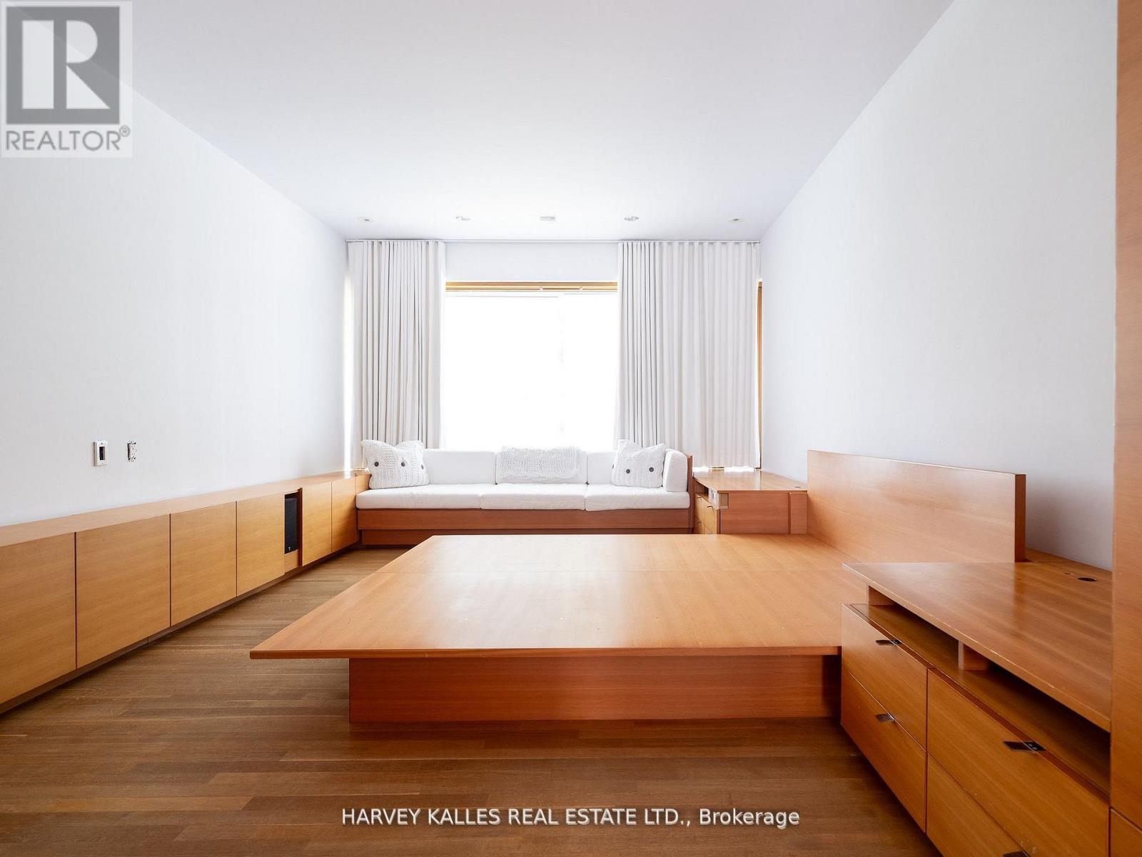 38 Dunvegan Road, Toronto, Ontario  M4V 2P6 - Photo 23 - C12406560