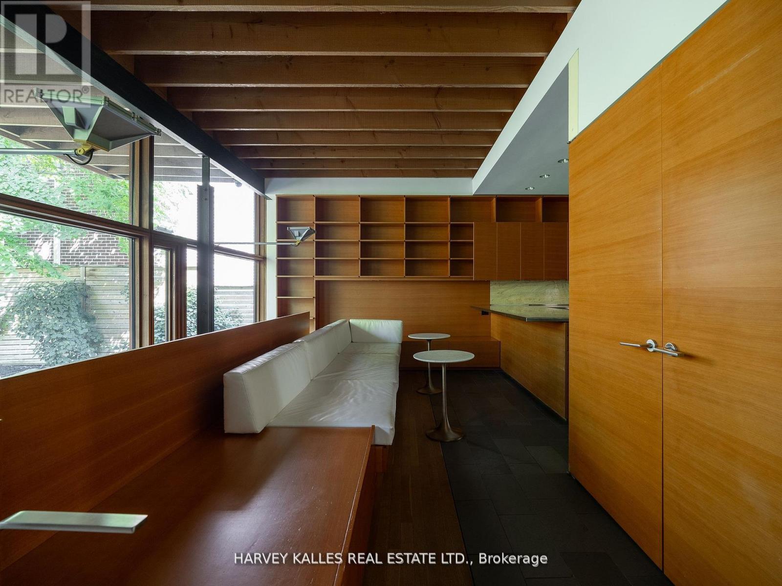 38 Dunvegan Road, Toronto, Ontario  M4V 2P6 - Photo 9 - C12406560