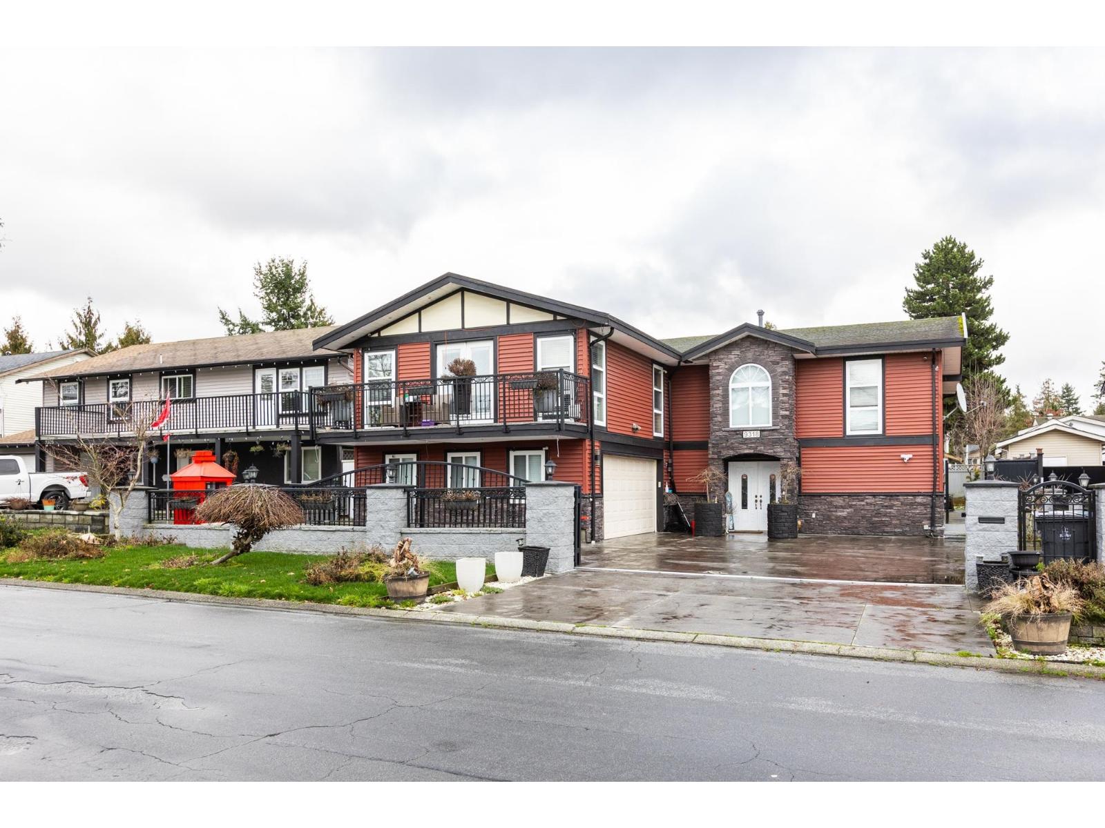 9318 CINNAMON DRIVE, Surrey, British Columbia