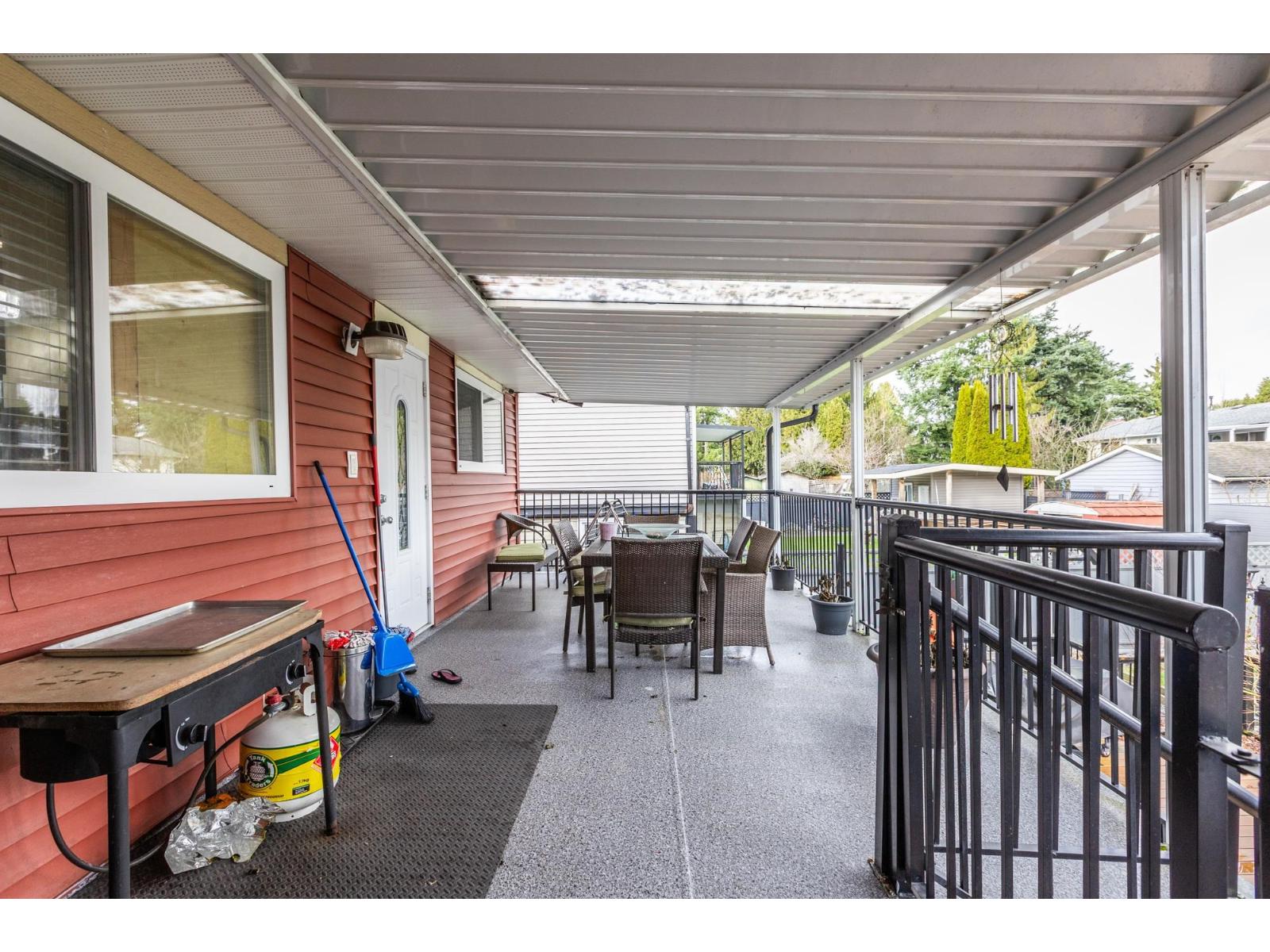 9318 Cinnamon Drive, Surrey, British Columbia  V3V 1V2 - Photo 20 - R3089097