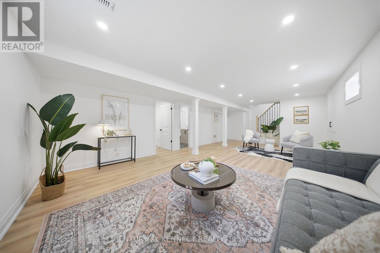 2121 Baynham Court, Mississauga, Ontario  L5A 1H1 - Photo 23 - W12780686