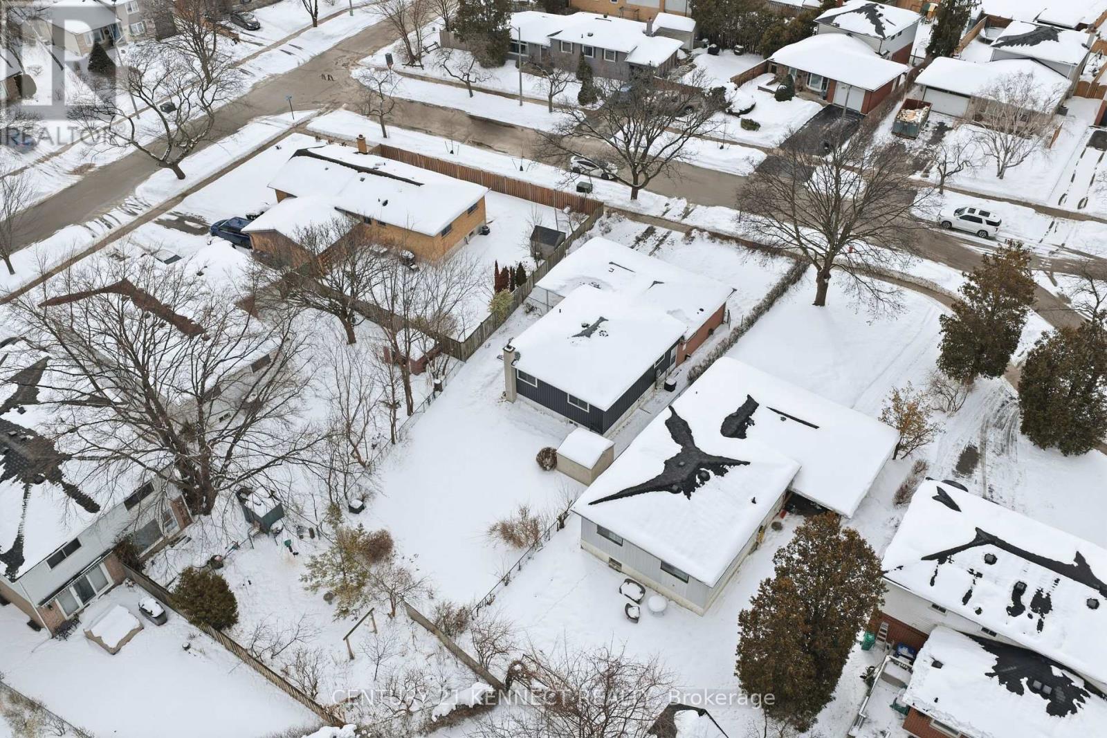 2121 Baynham Court, Mississauga, Ontario  L5A 1H1 - Photo 29 - W12780686