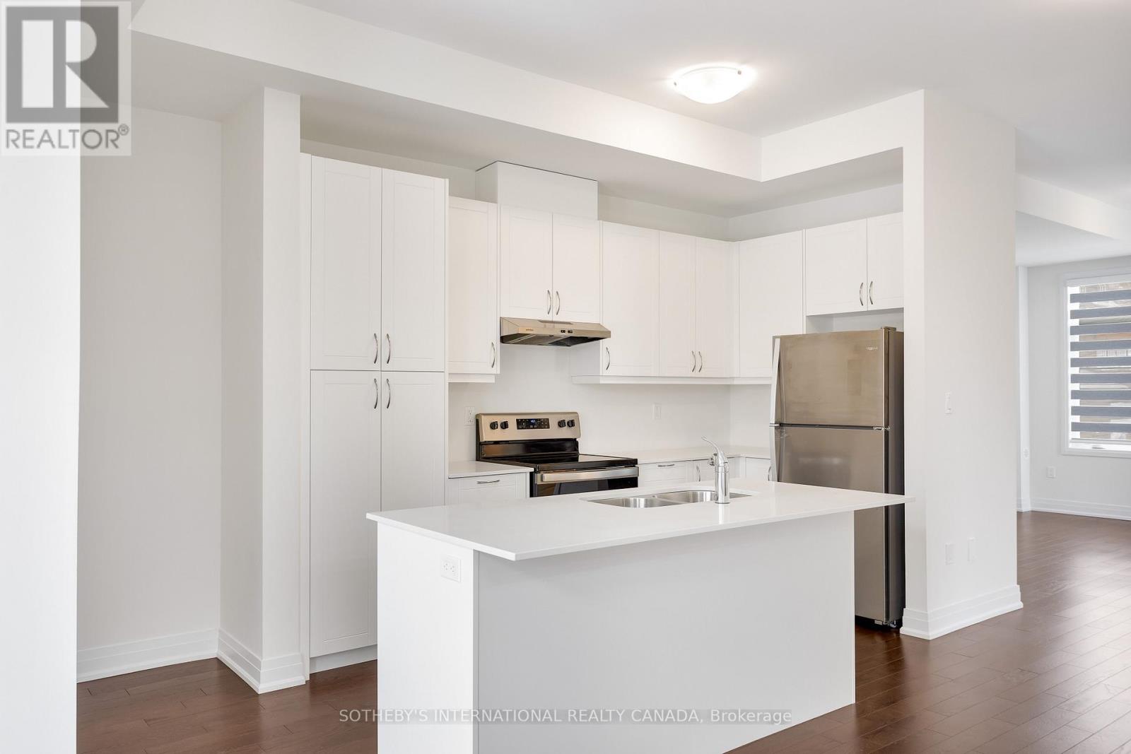 197 Wyndham Street, Mississauga, Ontario  L5M 2S5 - Photo 20 - W12780702