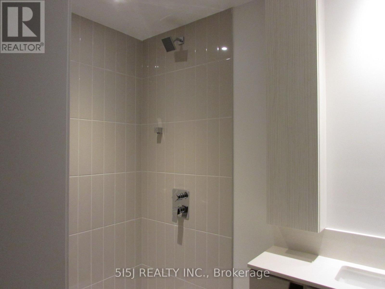 5209 - 3883 Quartz Road, Mississauga, Ontario  L5B 0M4 - Photo 5 - W12780720