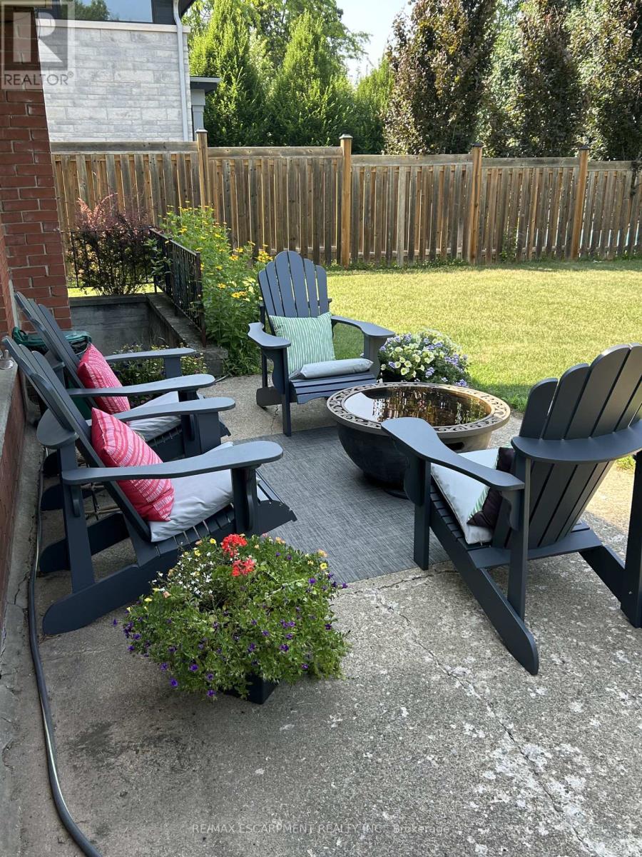 345 Sandlewood Road, Oakville, Ontario  L6L 3S1 - Photo 34 - W12780752