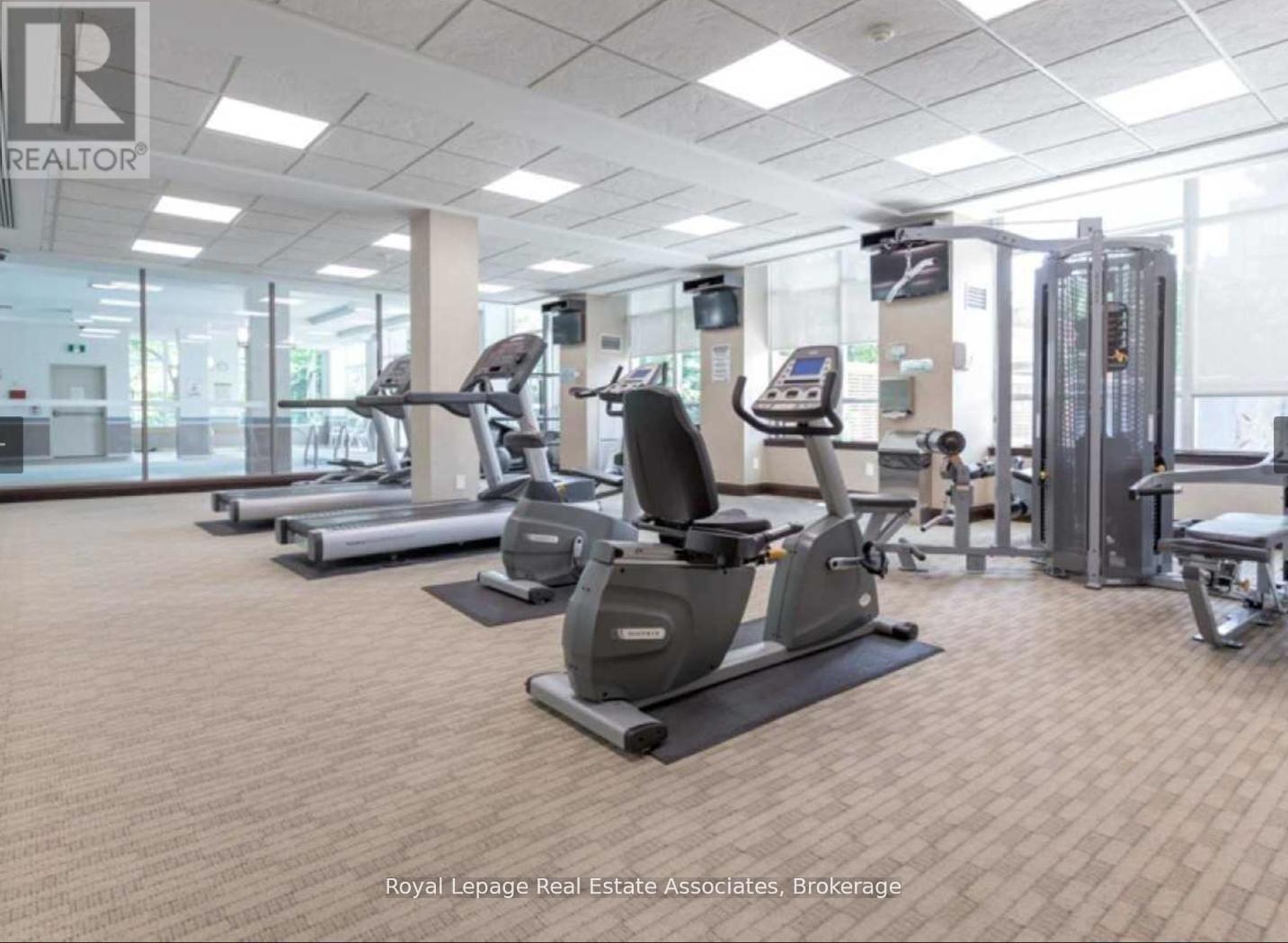 2510 - 3504 Hurontario Street, Mississauga, Ontario  L5B 0B9 - Photo 19 - W12780754