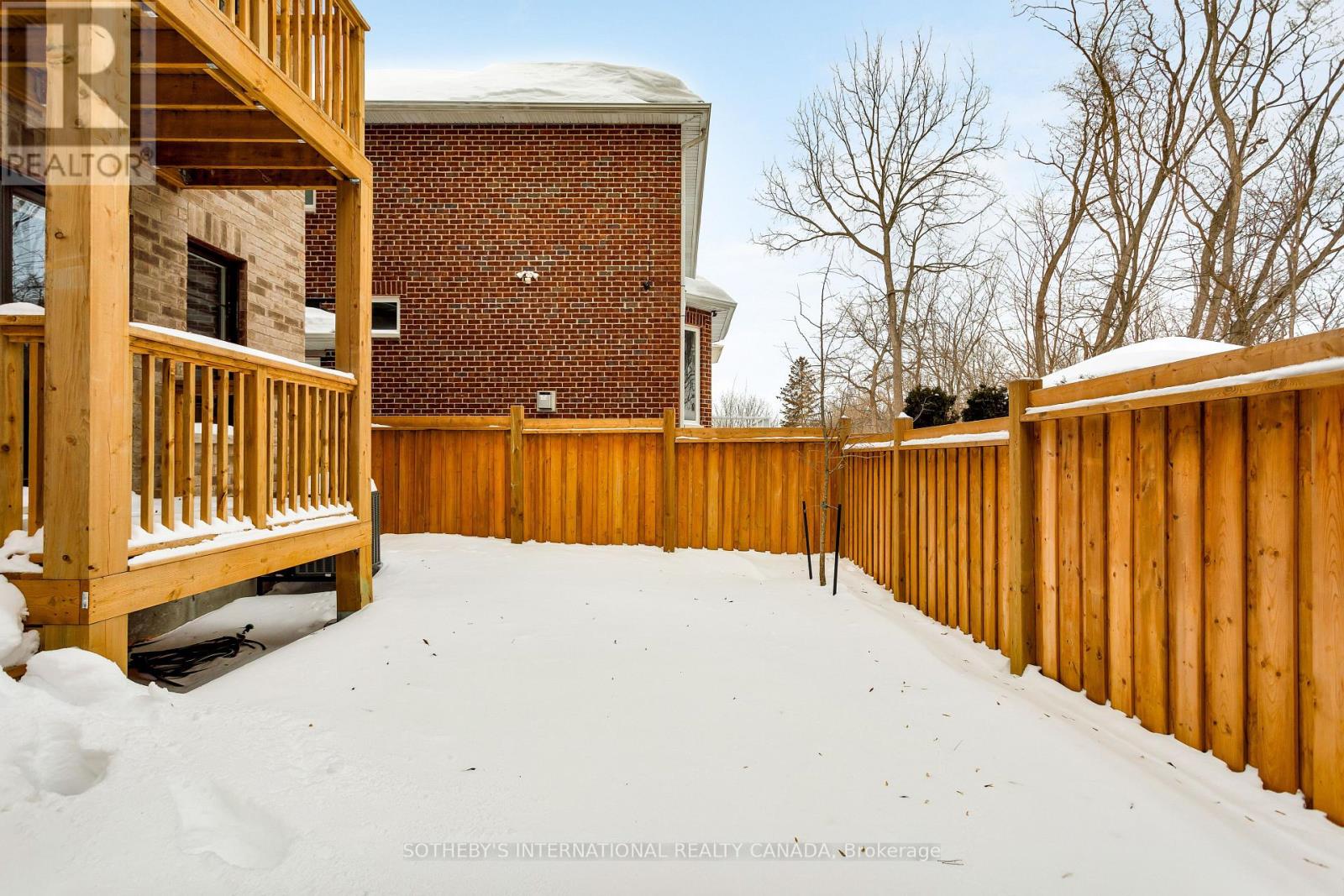 197 Wyndham Street, Mississauga, Ontario  L5M 2S5 - Photo 12 - W12780790