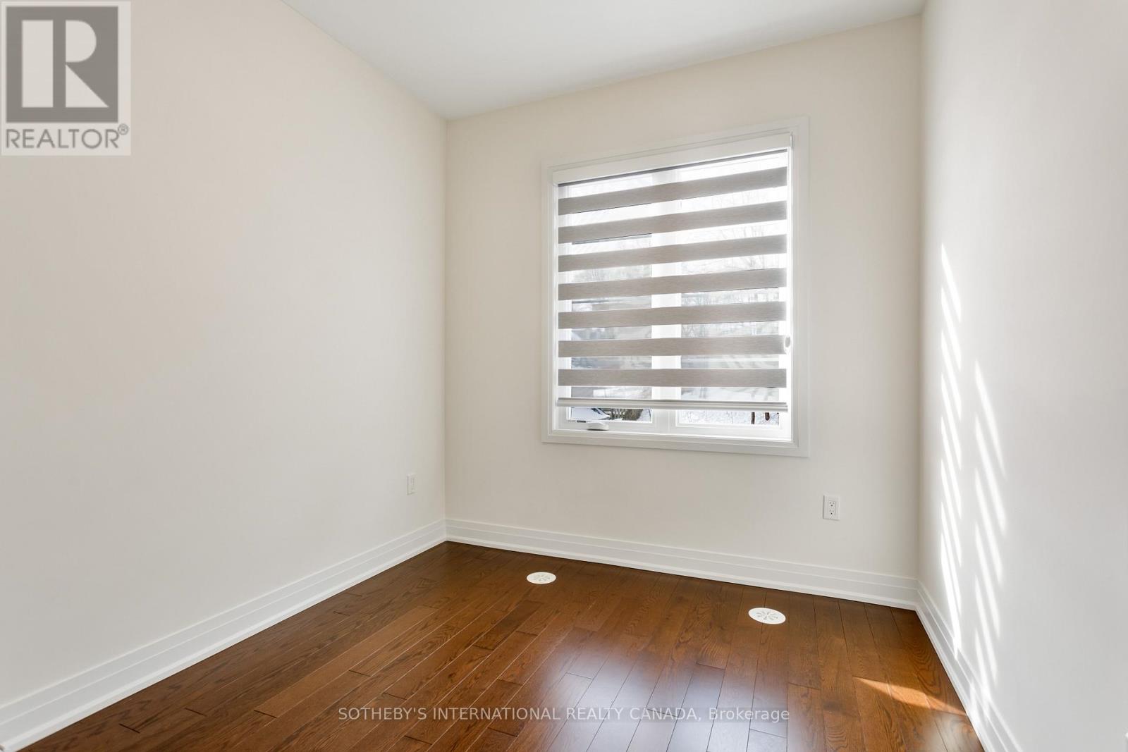 197 Wyndham Street, Mississauga, Ontario  L5M 2S5 - Photo 36 - W12780790