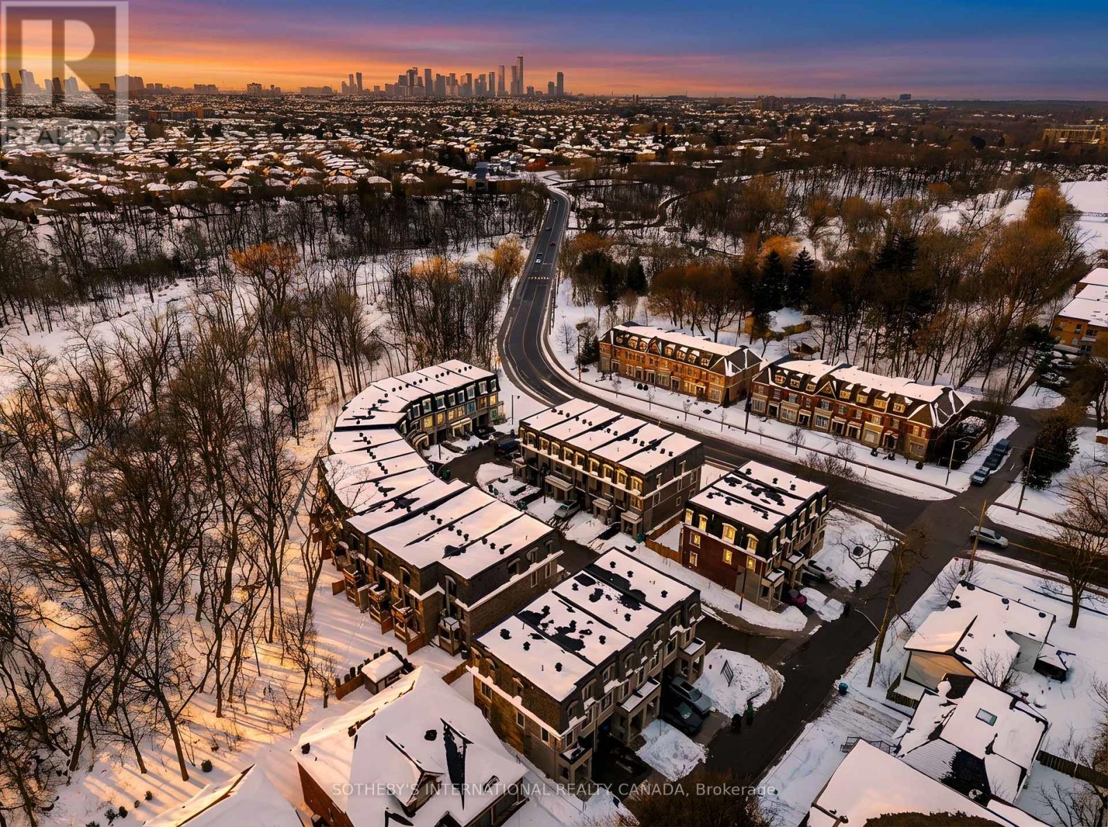 197 Wyndham Street, Mississauga, Ontario  L5M 2S5 - Photo 43 - W12780790