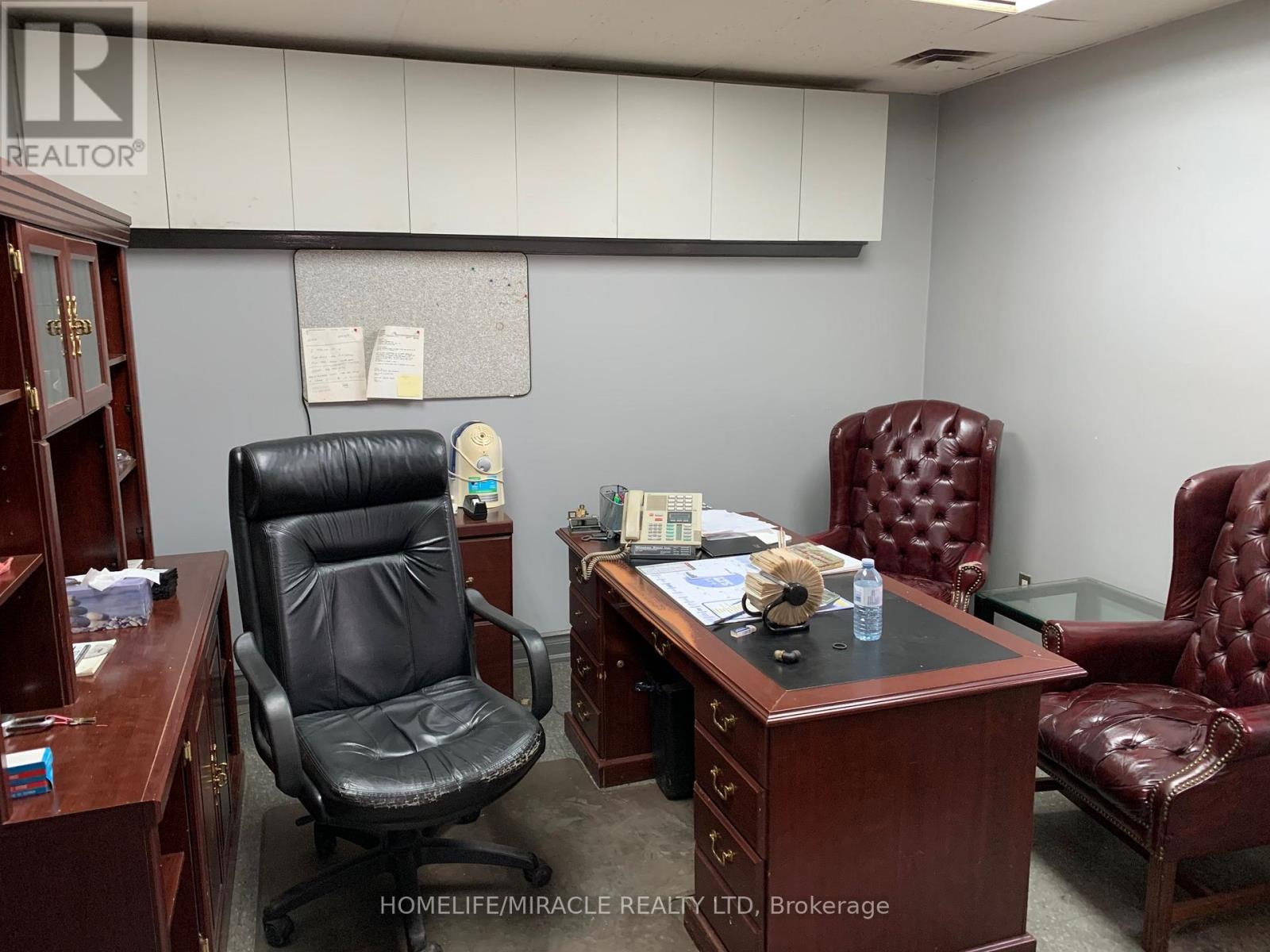 73 Millwick Drive, Toronto (Humber Summit), Ontario  M9L 1Y4 - Photo 10 - W12780816