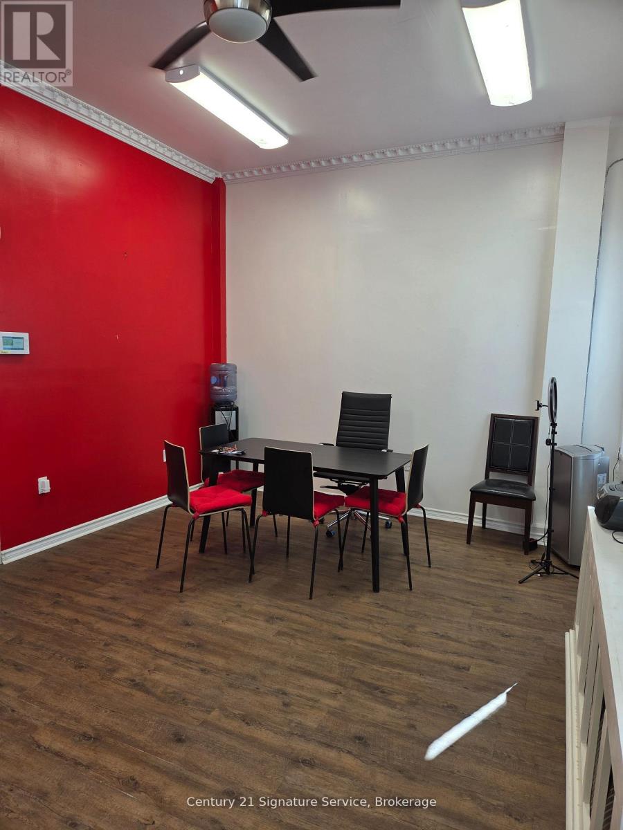 MAIN FLR - 1060 OLD DERRY ROAD, Mississauga, Ontario