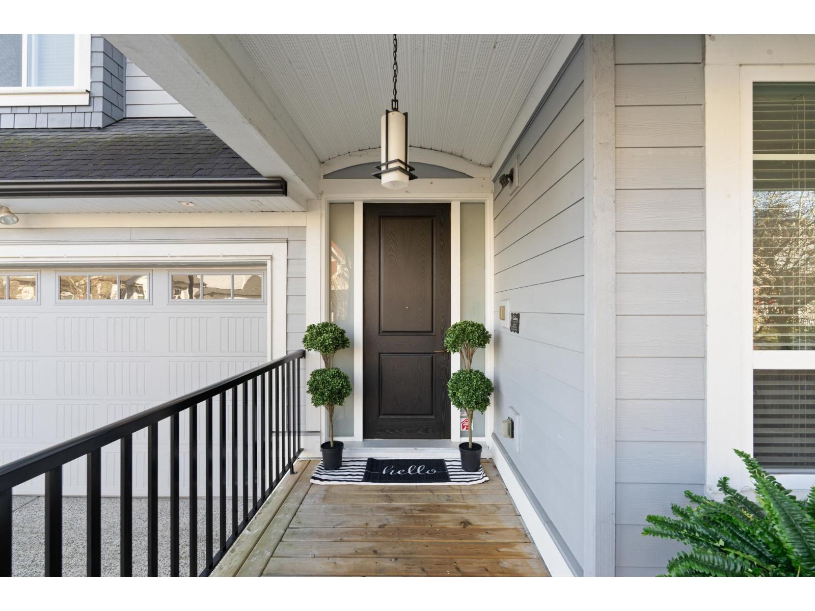 17366 0b Avenue, Surrey, British Columbia  V3Z 8L2 - Photo 4 - R3088732