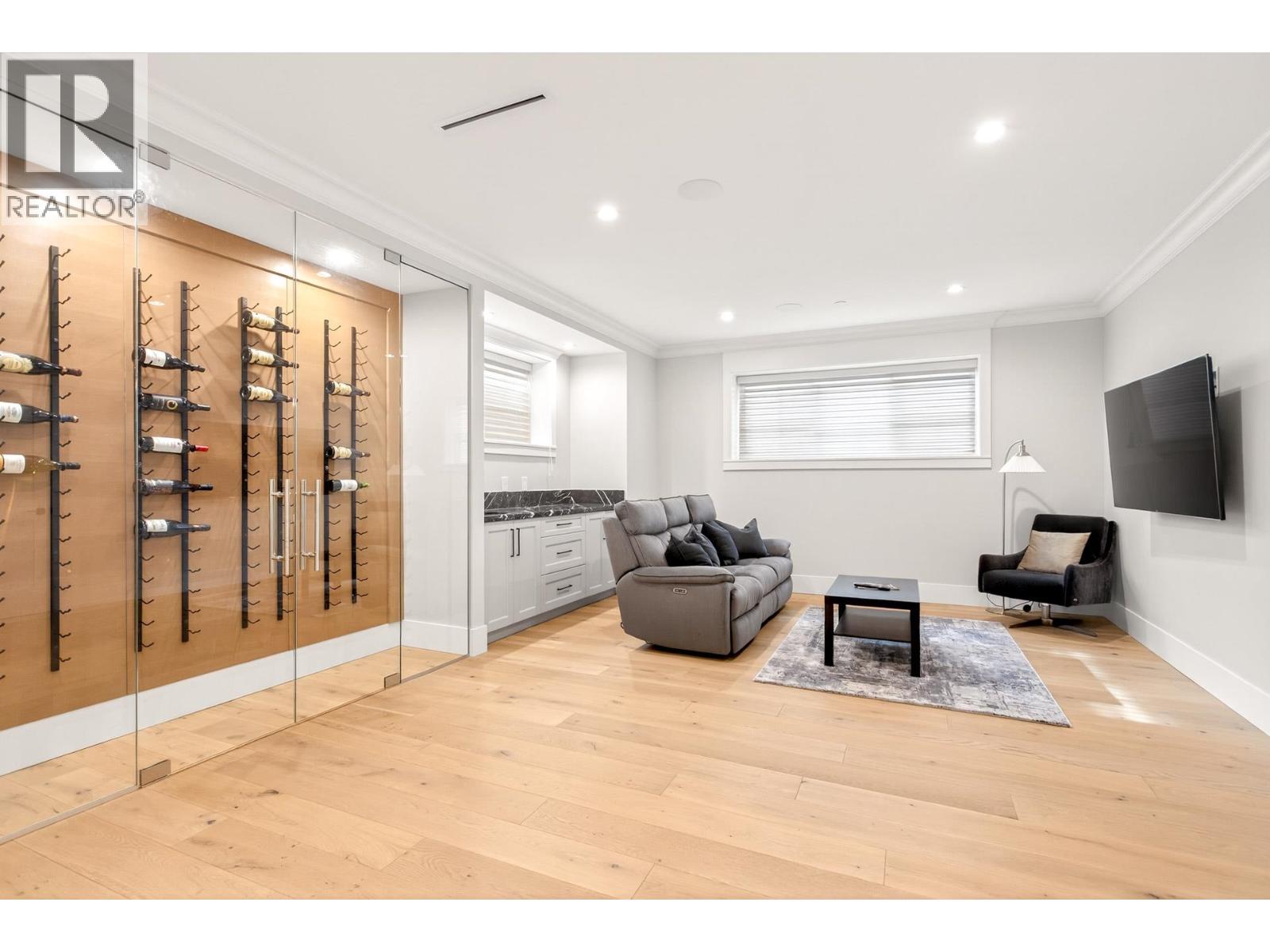 Listing Picture 27 of 32 : 4089 W 19TH AVENUE, Vancouver / 溫哥華 - 魯藝地產 Yvonne Lu Group - MLS Medallion Club Member