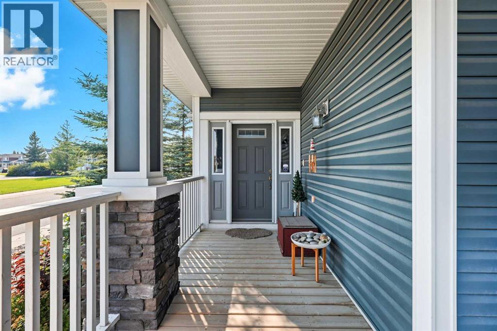1 River Heights Green, Cochrane, Alberta  T4C 0J6 - Photo 7 - A2283577