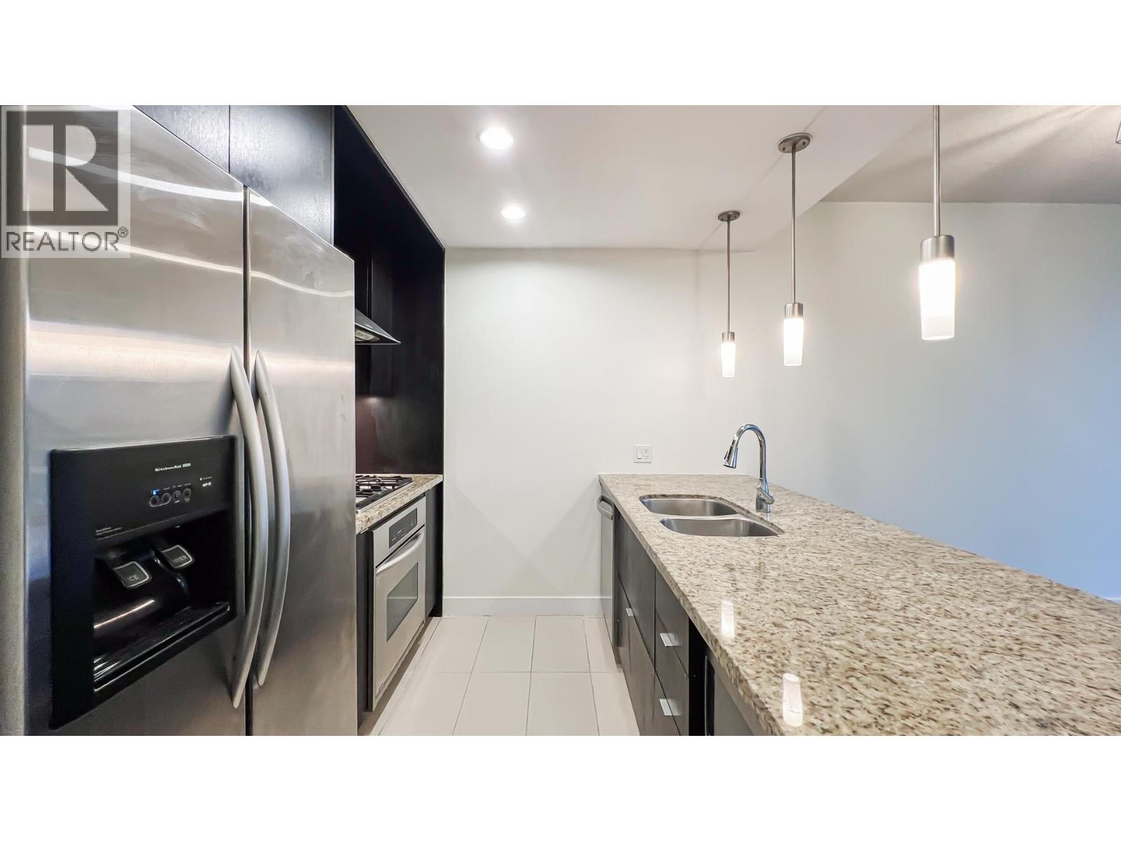 905 7088 18th Avenue, Burnaby, British Columbia  V3N 0A2 - Photo 6 - R3088970