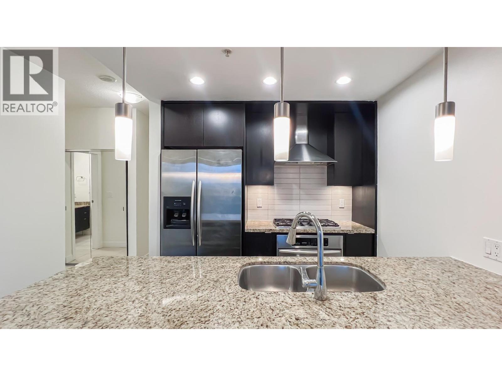 905 7088 18th Avenue, Burnaby, British Columbia  V3N 0A2 - Photo 7 - R3088970