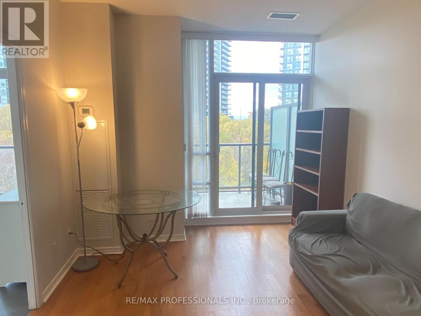 Unknown Address, ,     - Photo 5 - W12777538