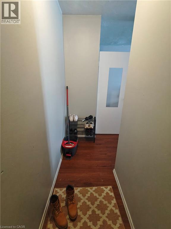 428 Barrie Place Unit# 12, Waterloo, Ontario  N2L 3Z7 - Photo 2 - 40804688