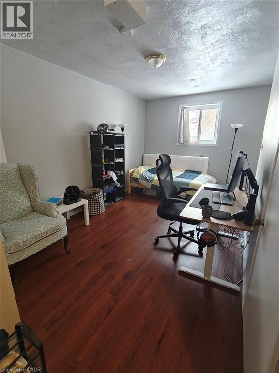 428 Barrie Place Unit# 12, Waterloo, Ontario  N2L 3Z7 - Photo 5 - 40804688